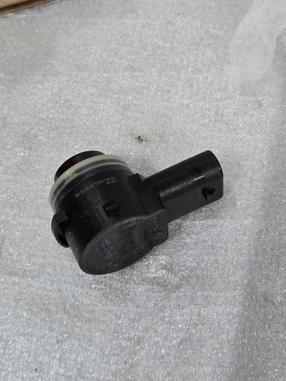AUDI VW VOLKSWAGEN PARK SENSOR VALEO 5Q0919275B NEW OEM RED