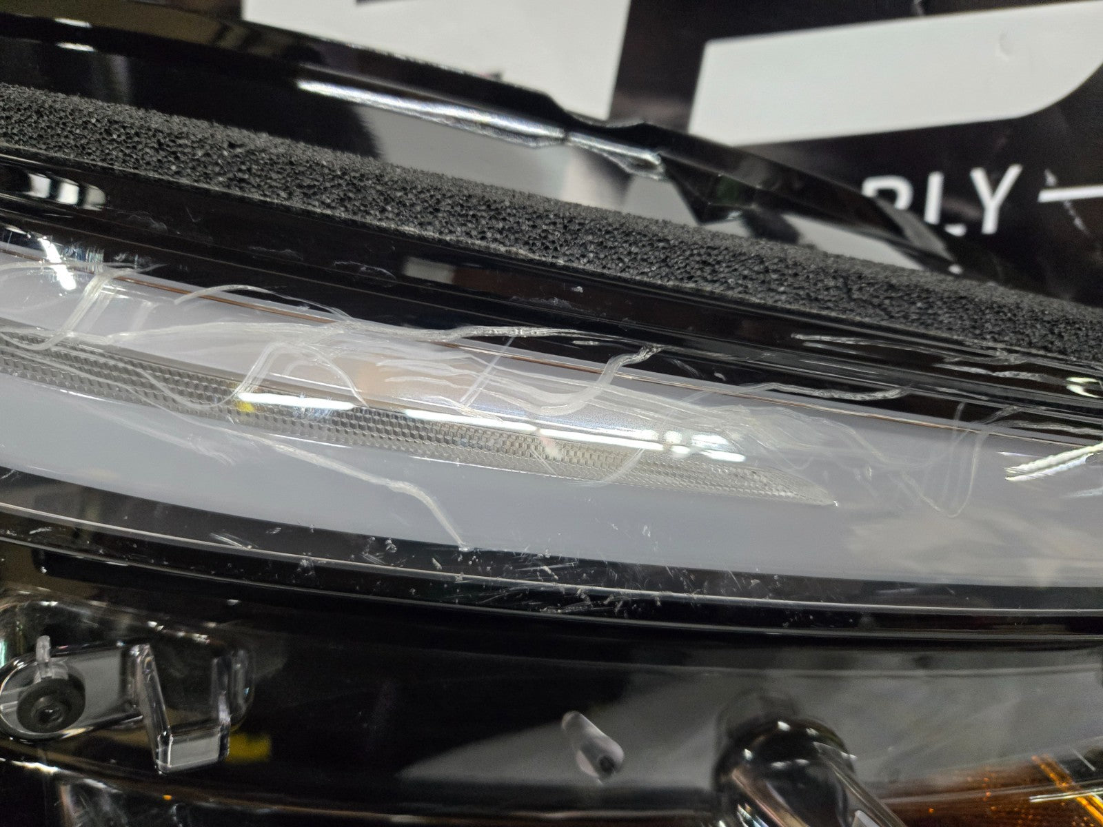2025-2026 Tesla Model Y Juniper Right RH Passenger LED Headlight OEM 191834800E