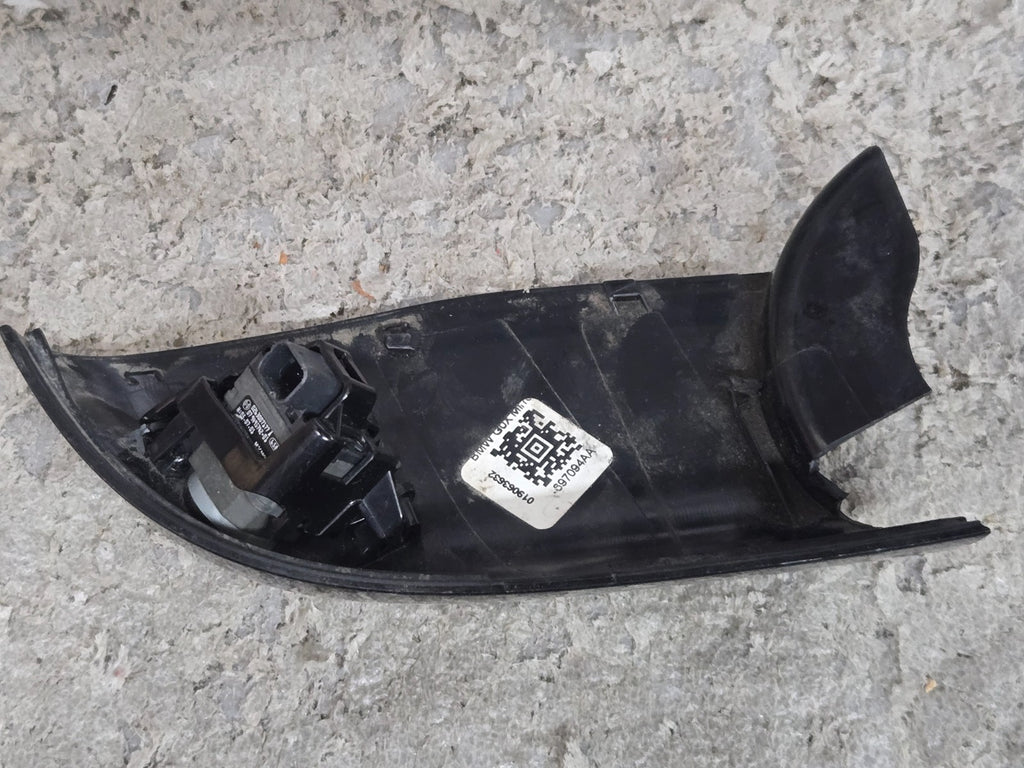 BMW X3 X4 M X5 G01 G02 G05 Right RH Side Mirror LOWER HOUSING w/ Camera OEM
