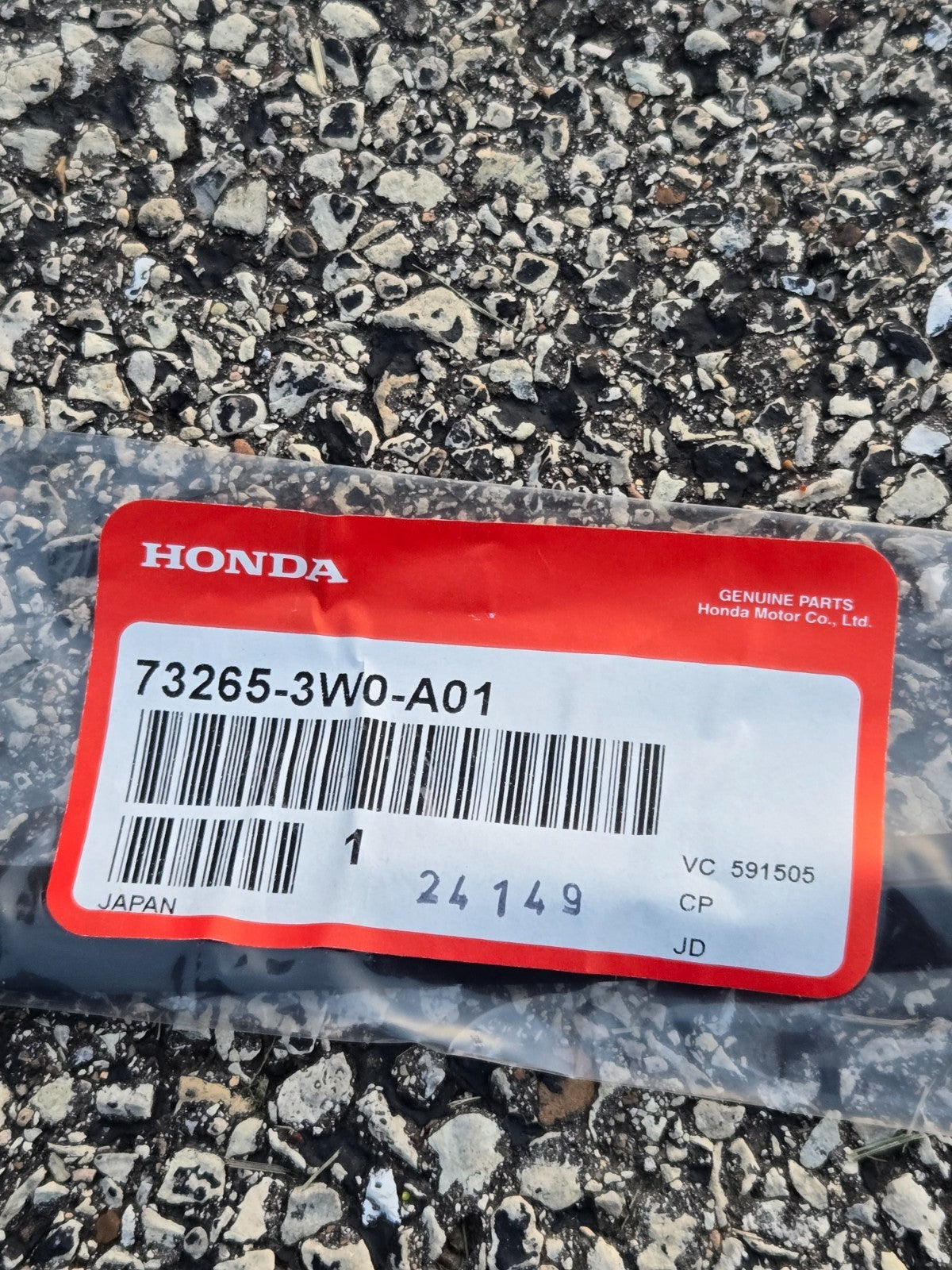 2023-2024 Honda HR-V Left Rear Air Dam Gasket OEM# 73265-3W0-A01