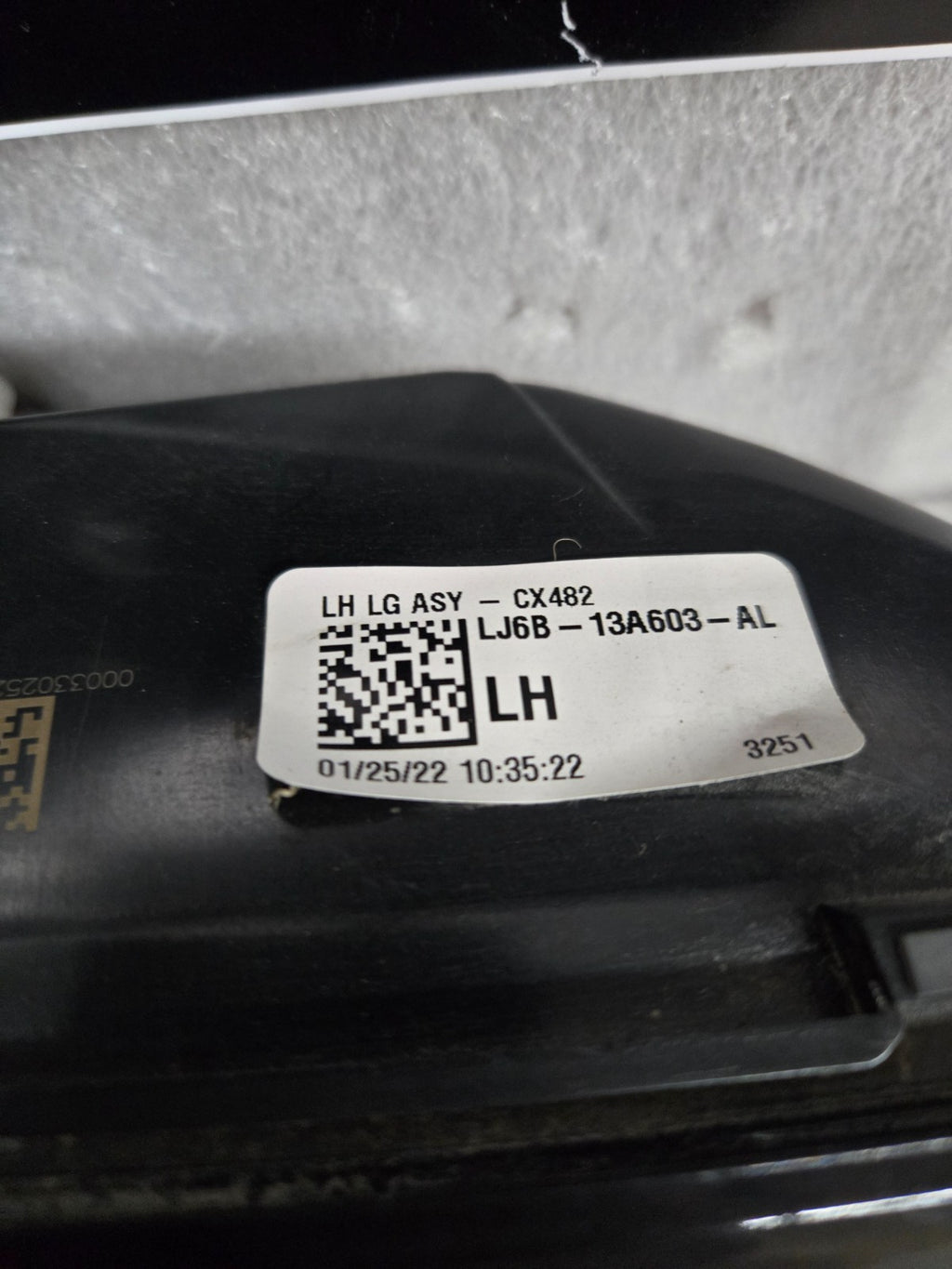 2019-2021 FORD ESCAPE REAR Driver LEFT TAIL LIGHT LAMP OEM LJ6B-13A603-AL