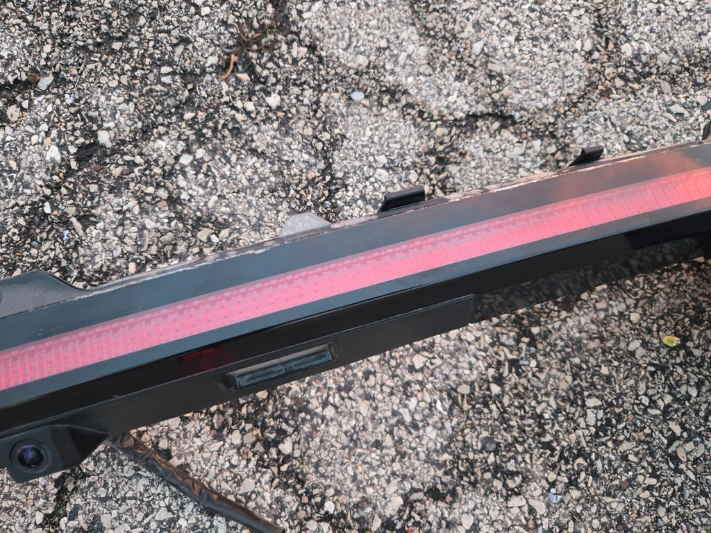 2022-2024 Hyundai Tucson Rear Tail Light Bar 92403-N9150 OEM w/ Camera