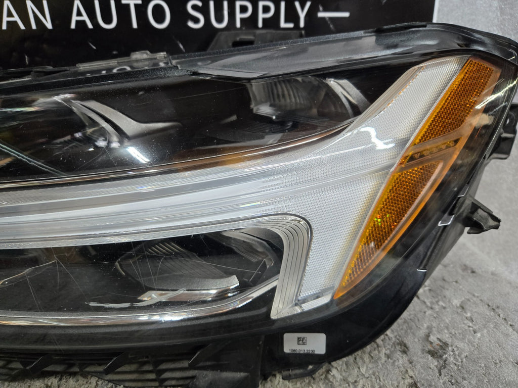 2018-2022 Volvo XC60 Left Driver Side FULL LED Headlight OEM 32228490 COMPLETE!!