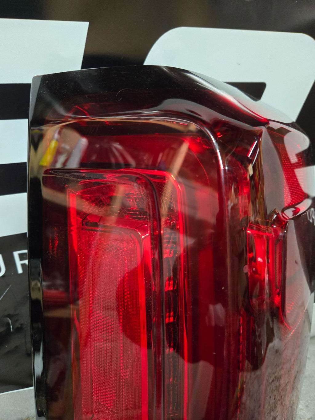 2019-2023 GMC Sierra 1500 Tail Light FULL LED Right Passenger RH OEM 84968741
