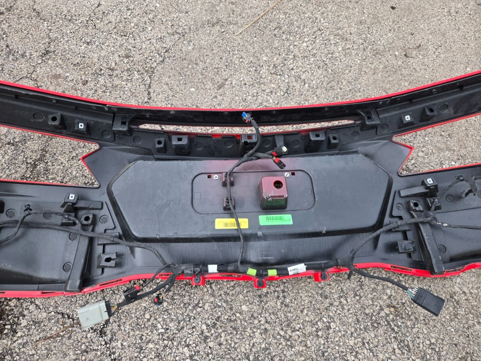 2020- 2024 CHEVROLET CORVETTE C8 REAR BUMPER COVER w/ HARNESS OEM