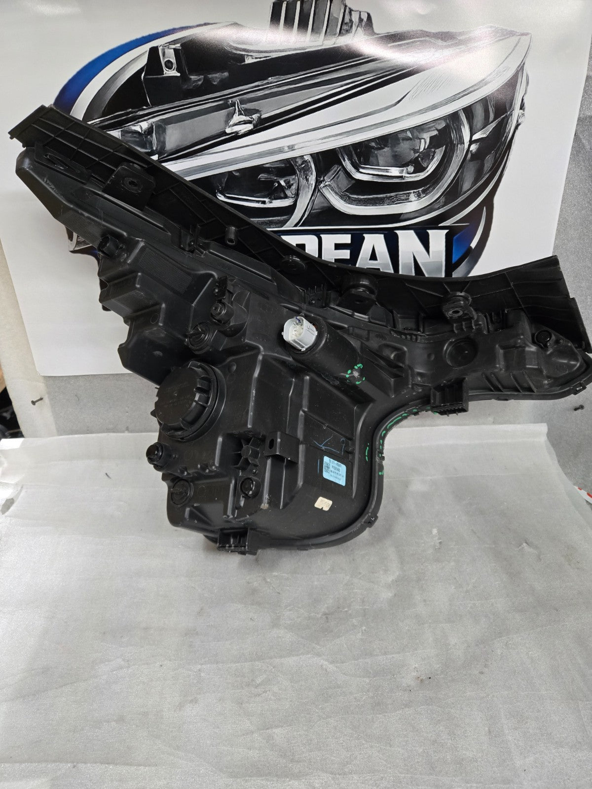2024 2025 2026 Kia Sorento LED Projector Headlight Left Driver OEM 92101-R5600