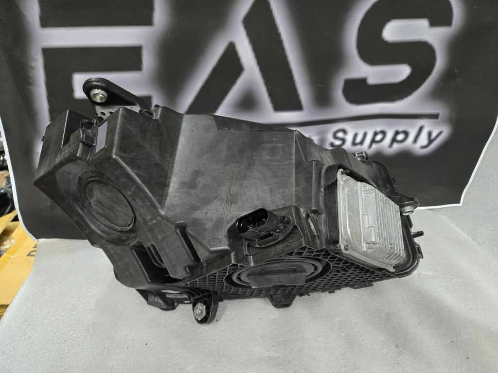 20-21 Mercedes Benz X253 GLC300 LH Driver LED Headlight A2539067301 OEM COMPLETE