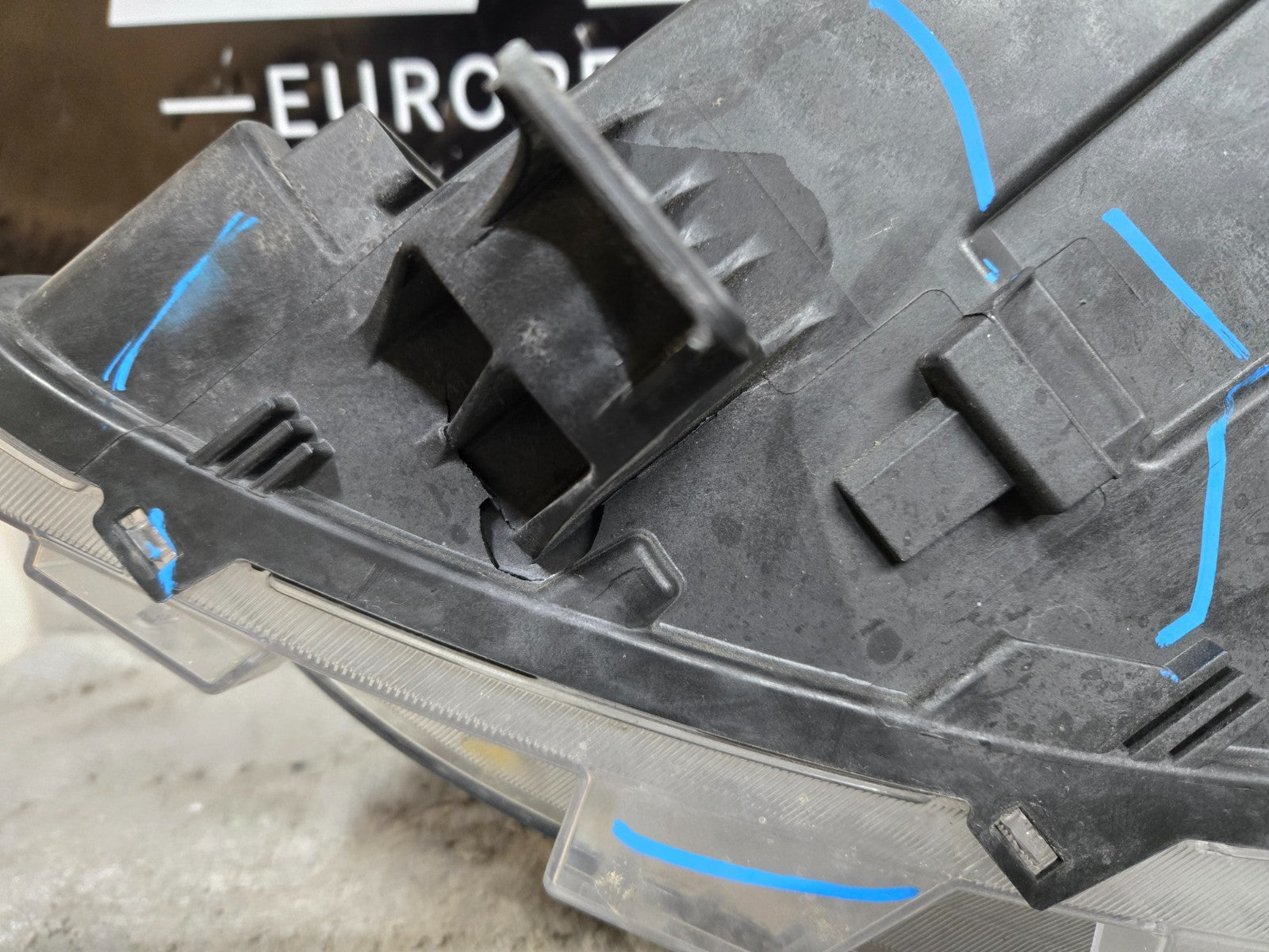 2018-2019 MERCEDES-BENZ SPRINTER RIGHT PASSENGER HEADLIGHT HALOGEN A9109060500