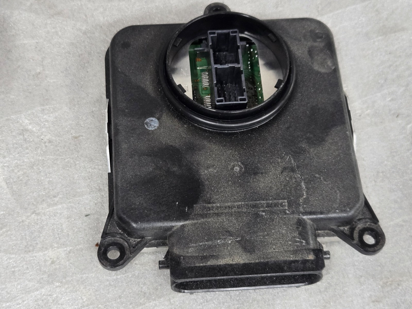 2023 - 2025 Lexus RX350 LED Headlight Ballast Control Module 8990748110 OEM