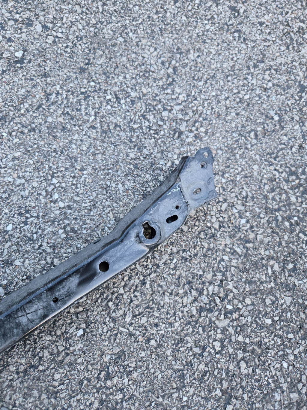 2019-2023 Silverado 1500 LD Radiator Support-Upper Reinforcement 84475288 GM OEM