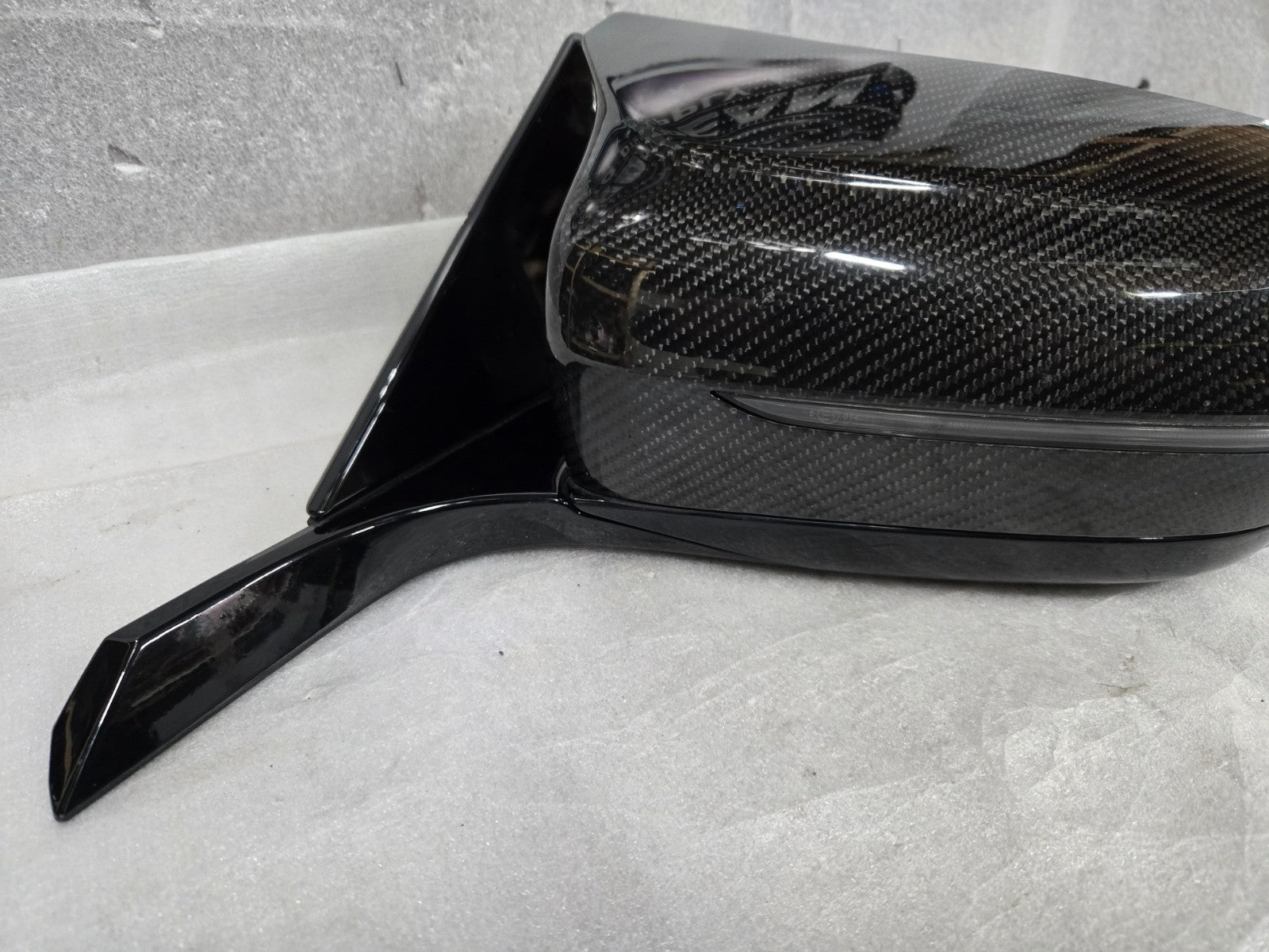 2019-2025 BMW 8 SERIES 850 LH CARBON POWER FOLDING SIDE MIRROR F01851030668B OEM