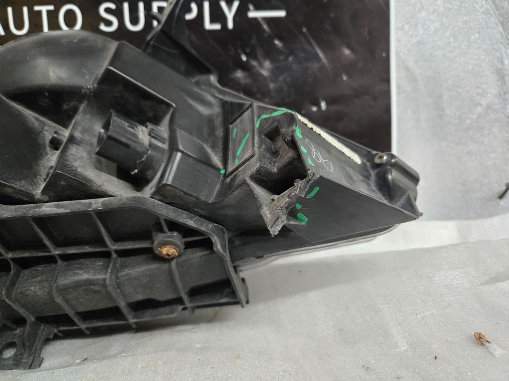 2015-2019 Lincoln MKC Left LH Driver Side Xenon HID Headlight OEM