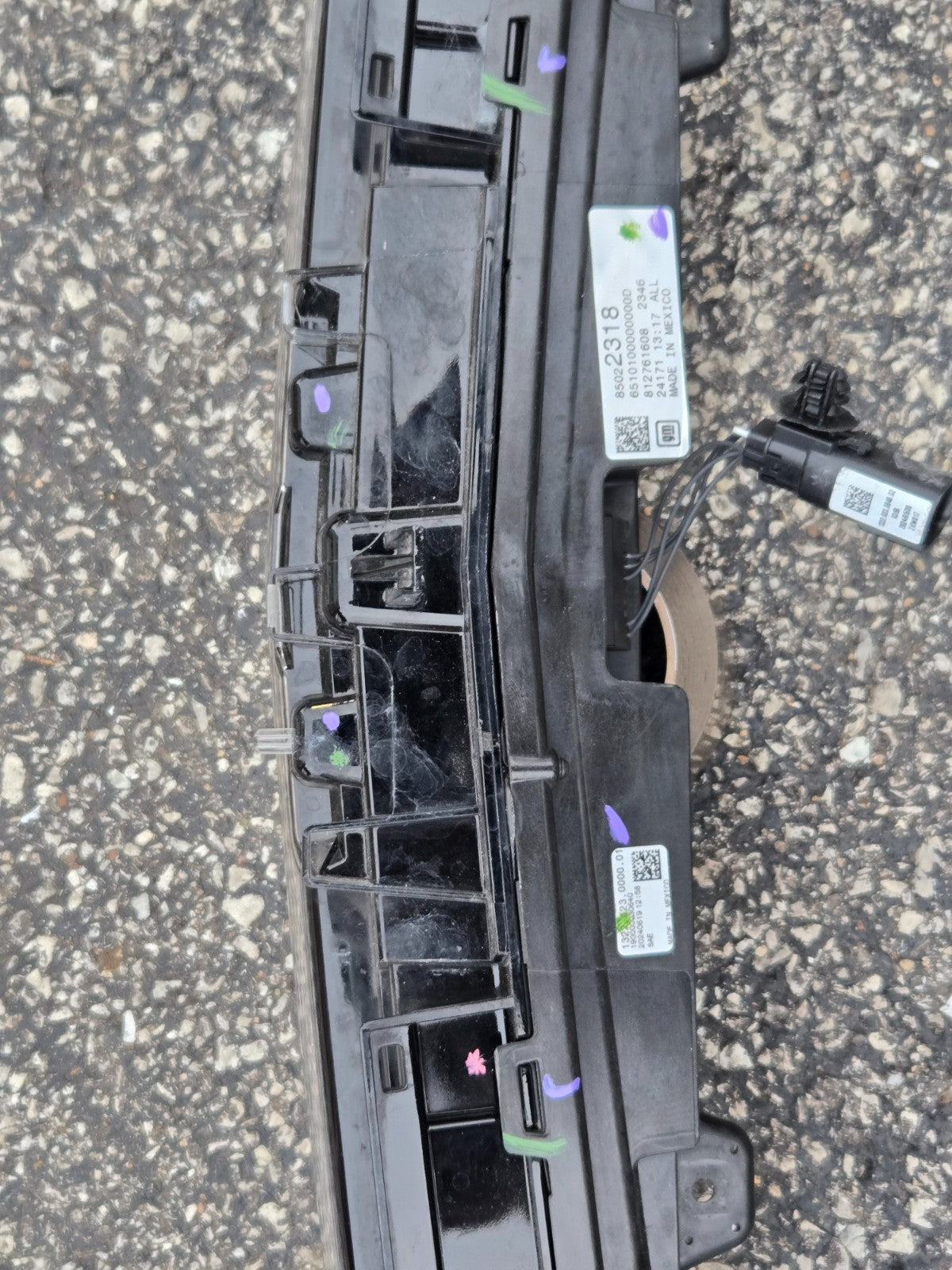 2024 2025 Chevy Equinox Center Light LED DRL Daytime Running Light 85022318 OEM