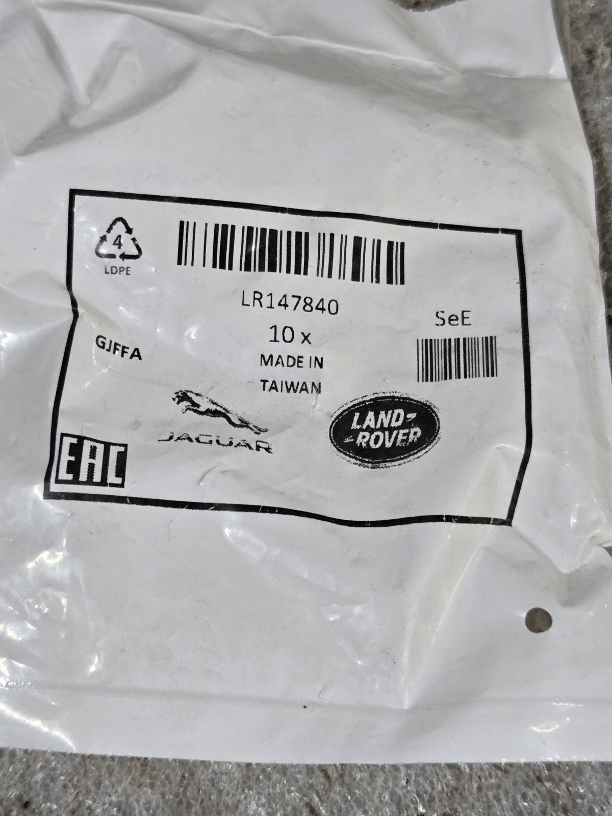 Rivet - Land-Rover (LR147840) - Land Rover OEM