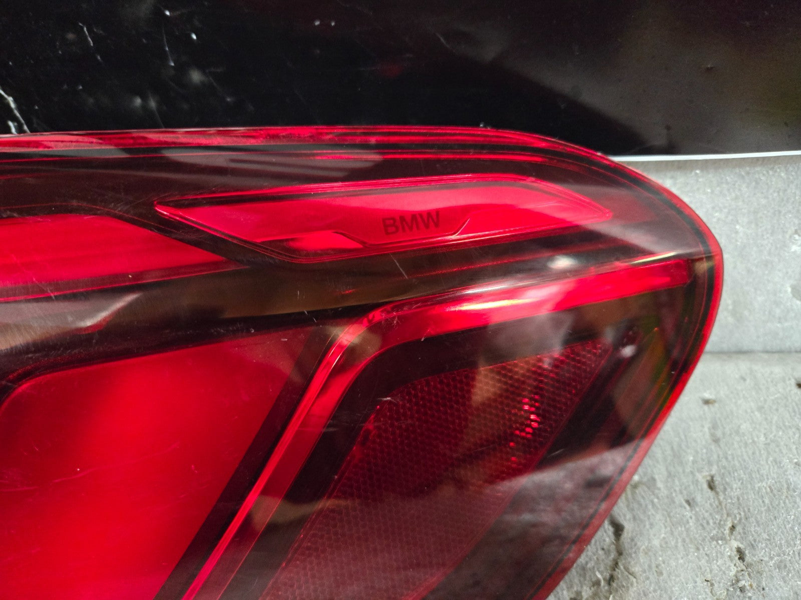 2019-2023 BMW X5 G05 REAR RIGHT QUARTER MOUNTED RH LED TAILLIGHT TAIL LIGHT OEM