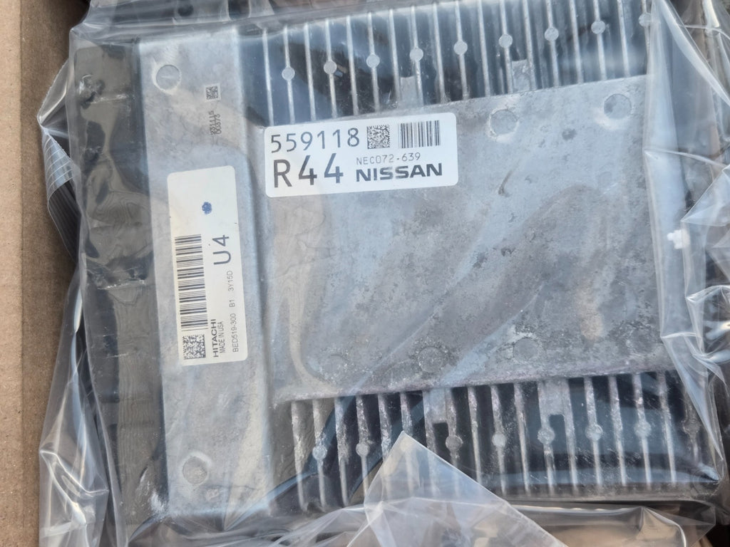 2024-2025 Nissan Frontier S 3.8L 4X2 Engine Control Module 23703-9BT2A OEM