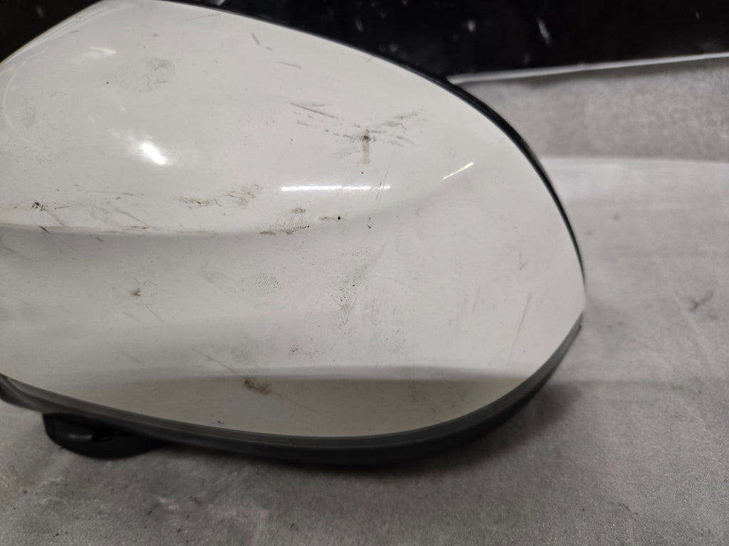 2014 - 2018 BMW X5 F15 FRONT LEFT LH DOOR EXTERIOR SIDE VIEW MIRROR OEM WHITE