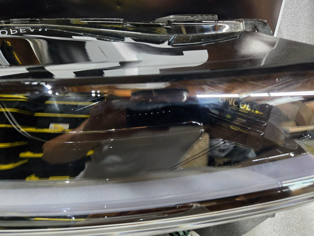 2024 LINCOLN NAUTILUS RIGHT PASSENGER SIDE RH HEADLIGHT LED OEM R2TB-13W029-BJ