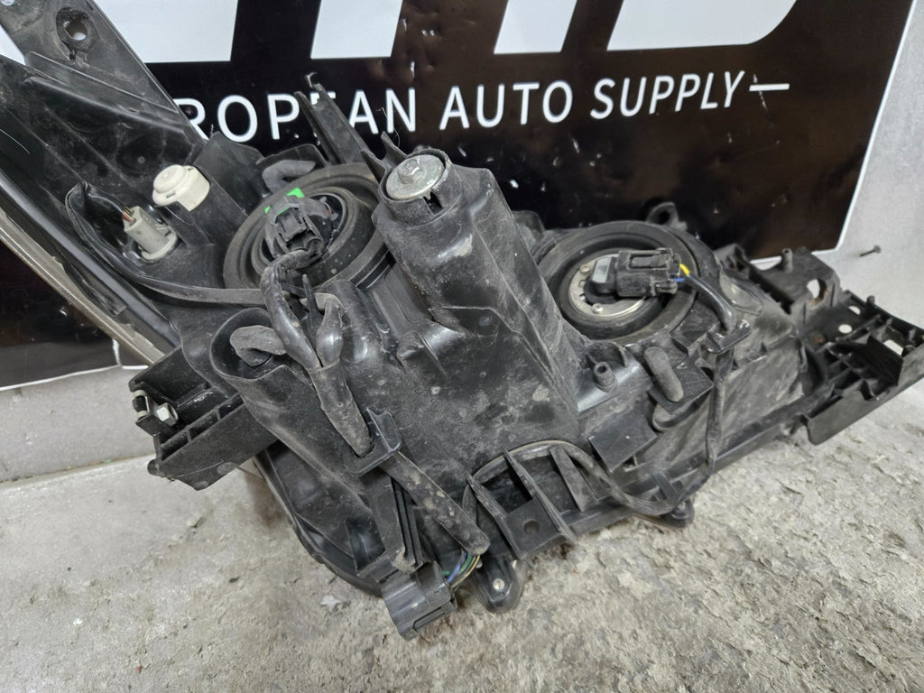 2014 2015 2016 MAZDA 3 HEADLIGHT HALOGEN LEFT LH DRIVER SIDE OEM B45A-51040
