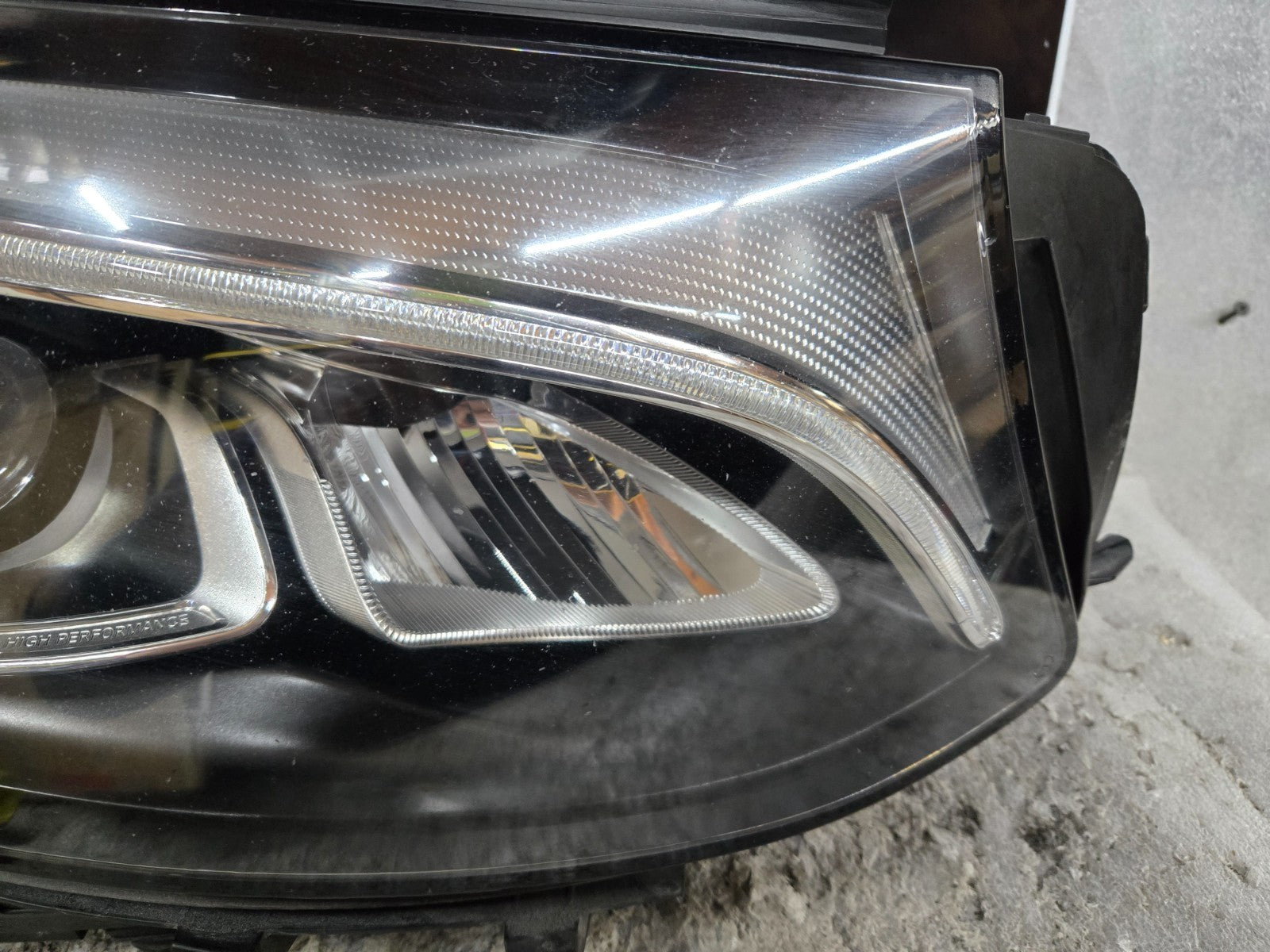 2016-2019 Mercedes Benz GLC GLC300 GLC43 Right RH LED Headlight OEM A2539065601