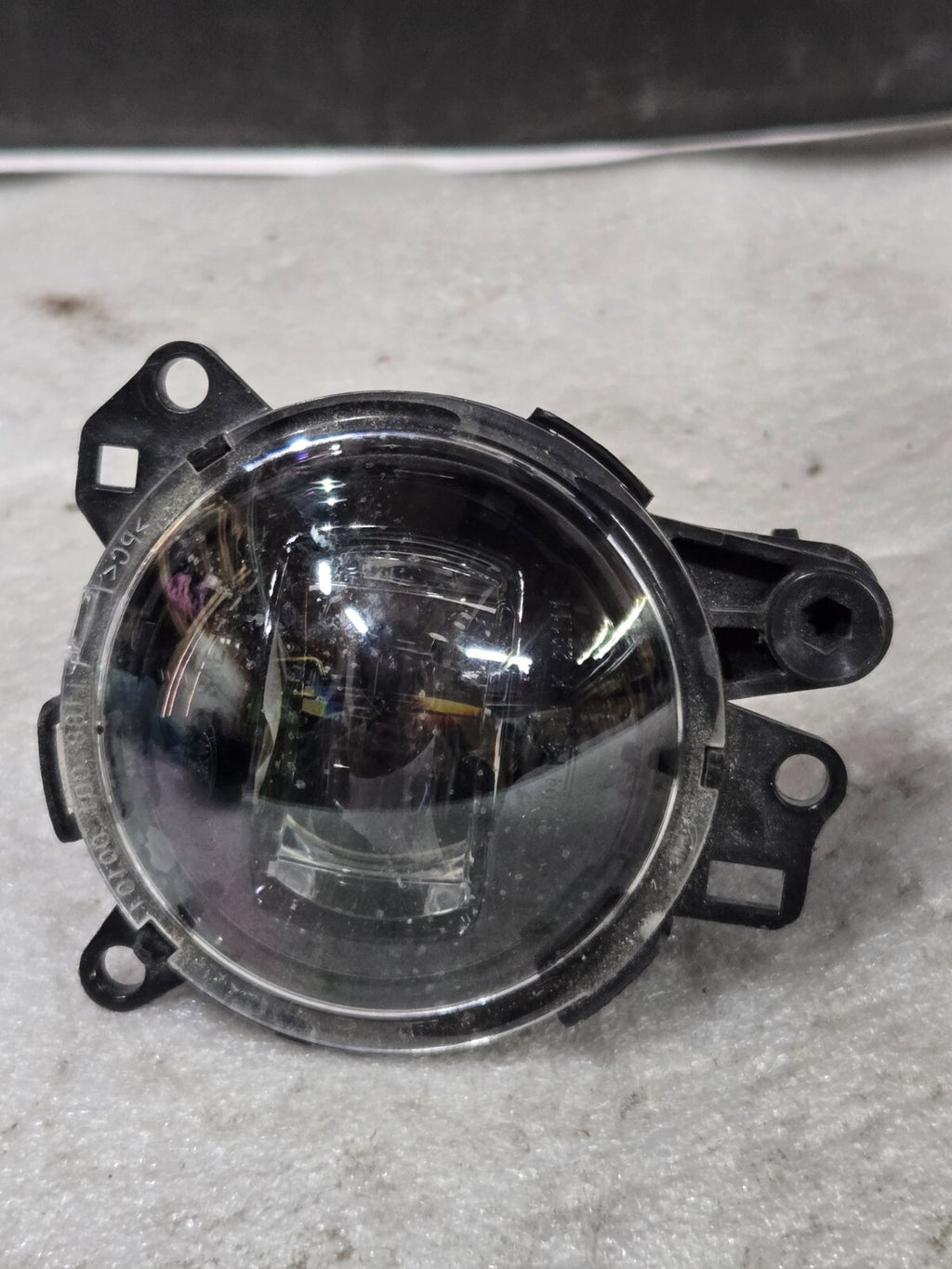 2020 2023 LAND ROVER DEFENDER FRONT LEFT OR RIGHT BUMPER FOG LIGHT DAYTIME LAMP