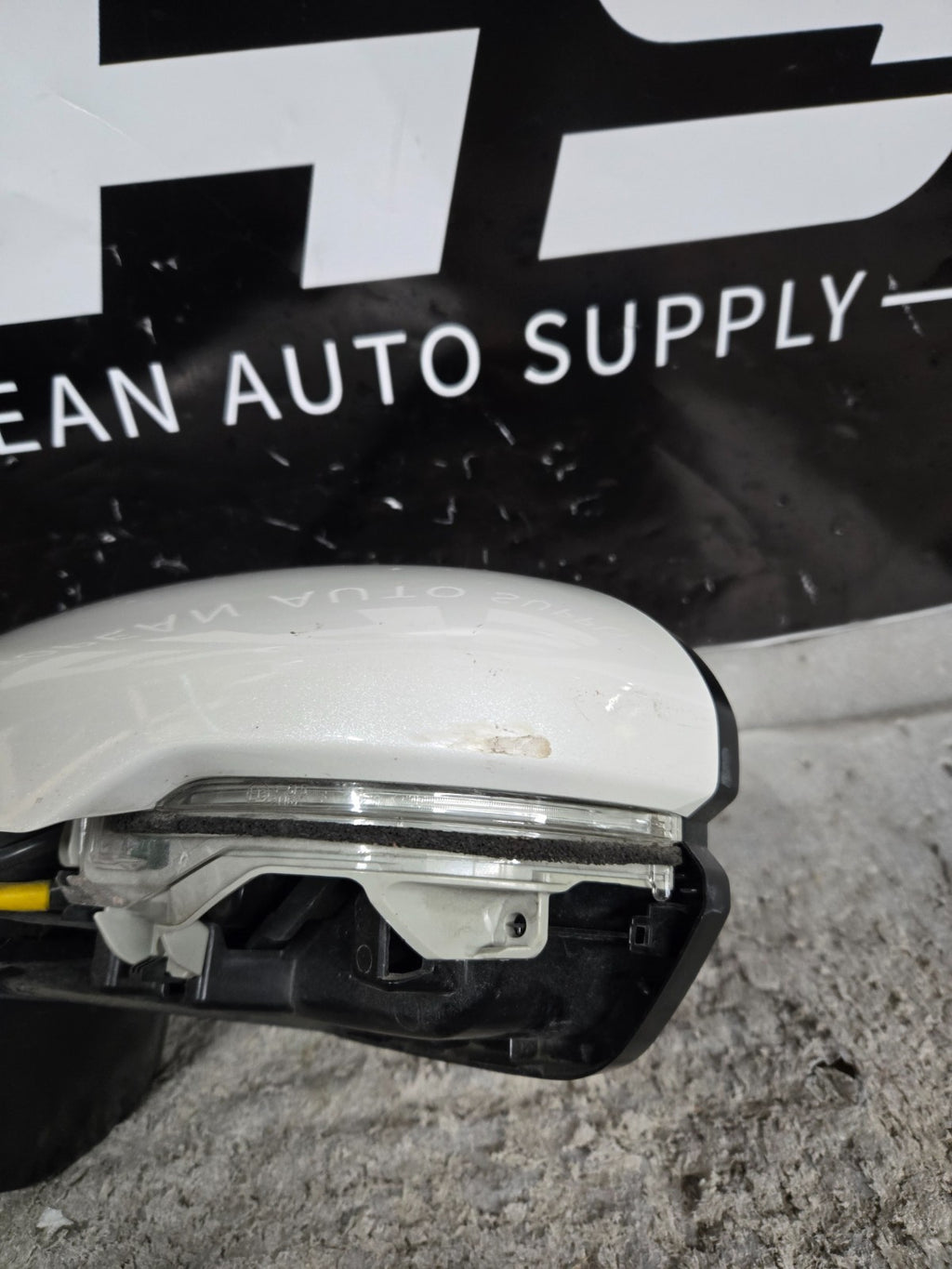 2023-2025 Honda CR-V Hybrid Left LH Driver Side Mirror OEM 76258-3A0-A12