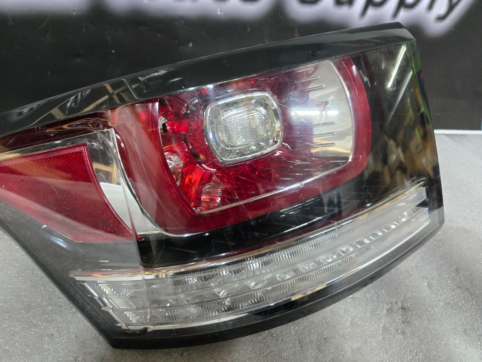 2014-2017 Range Rover Sport L494 Driver Left LED Tail Light Lamp Genuine OEM