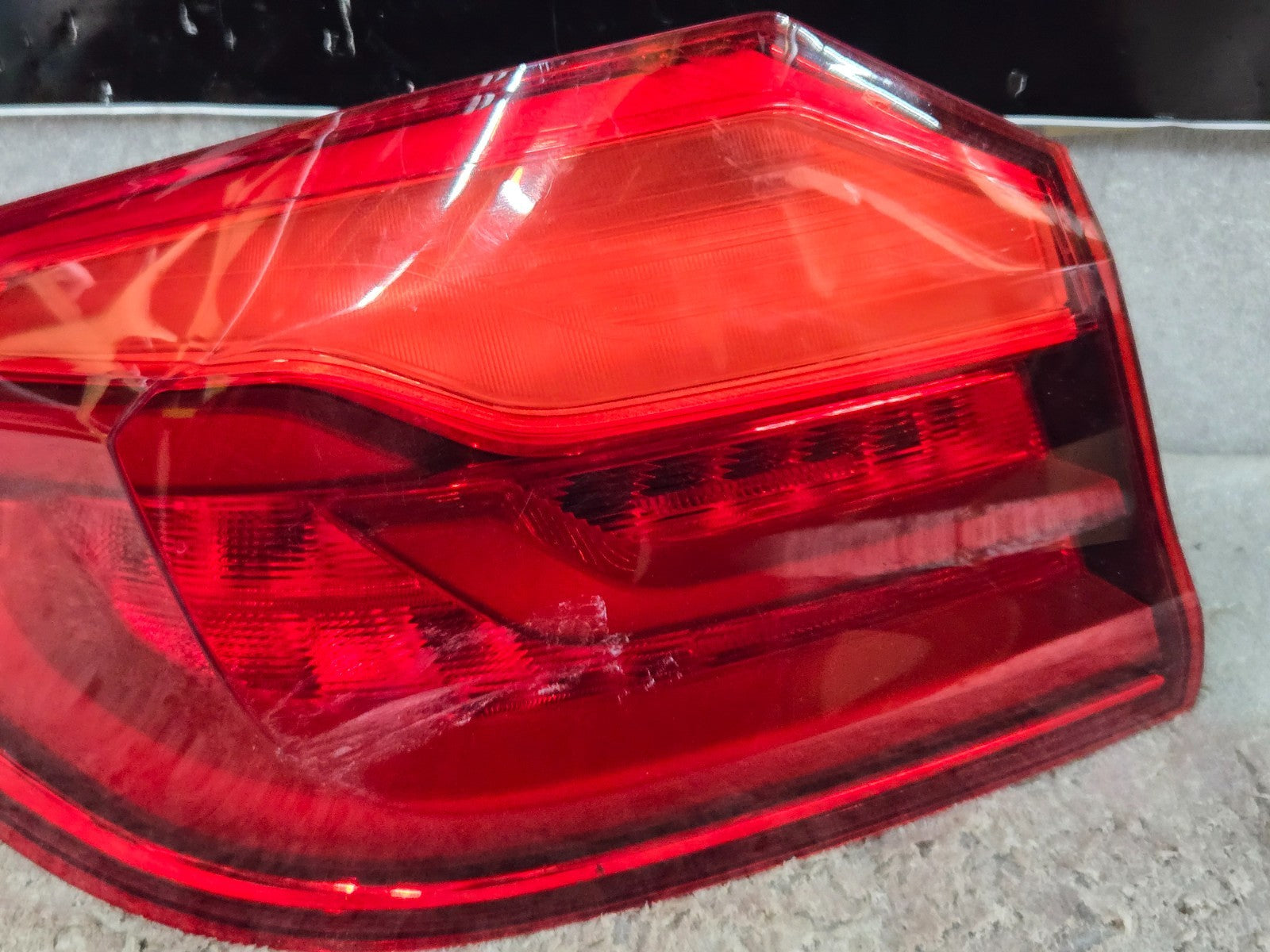 2017-2020 BMW M550i 540i 530i G30 REAR LEFT SIDE OUTER TAILLIGHT LIGHT LAMP OEM