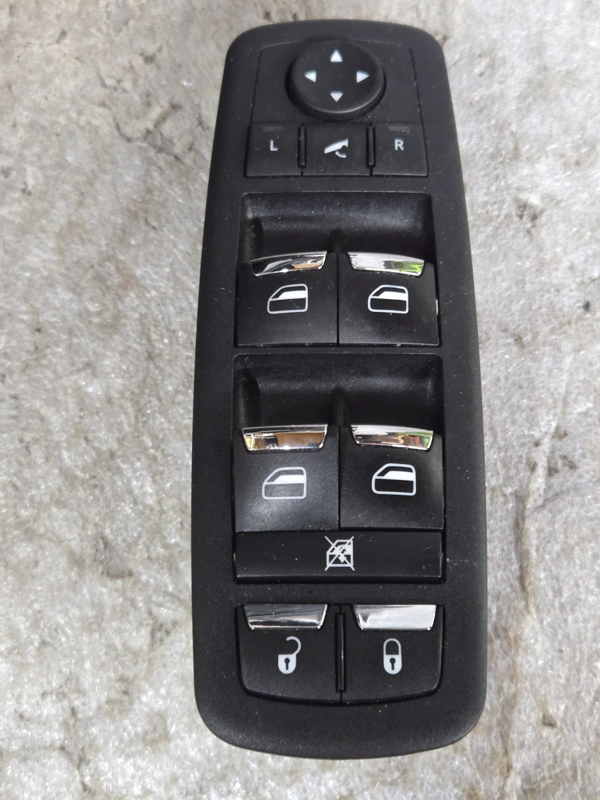 14-17 Maserati Ghibli Front Left Door Master Window Switch Control 670025406 OEM