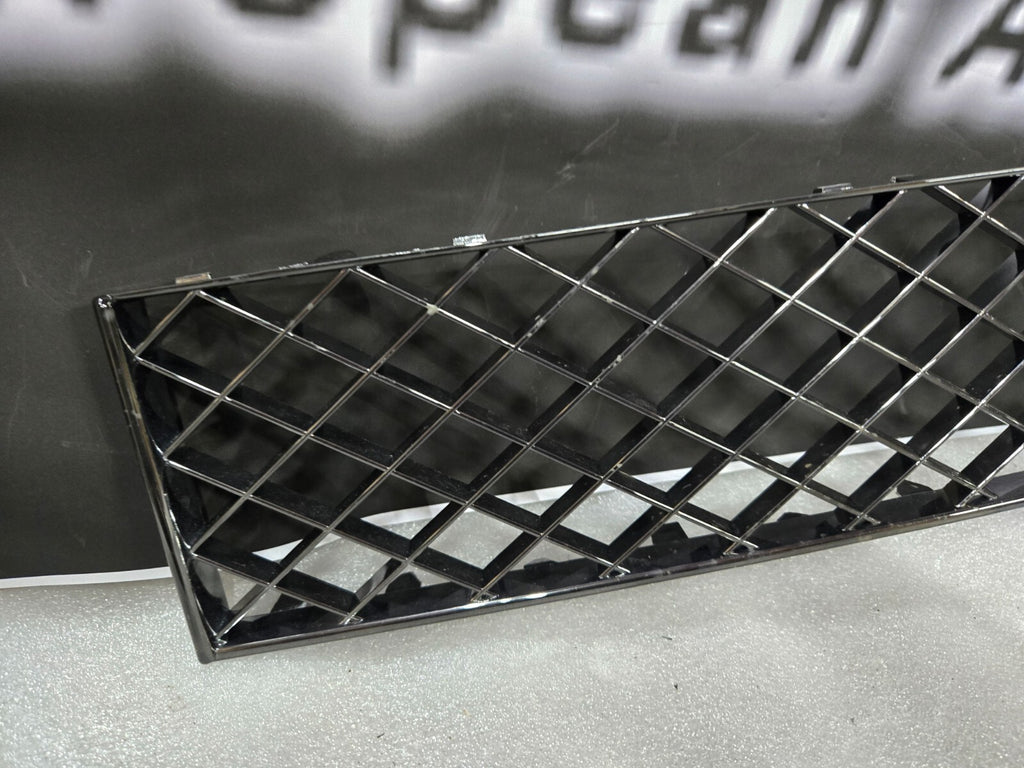 2019 Bentley Continental GTC Right Passenger Bumper Lower Grille 3W3807682 OEM