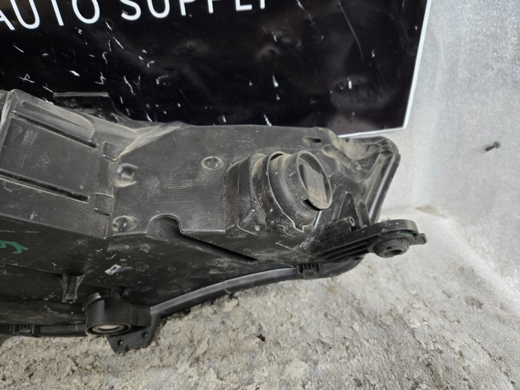 2017 - 2019 Audi A4 S4 Xenon HID HEADLIGHT Driver Left LH 8W0941005B OEM