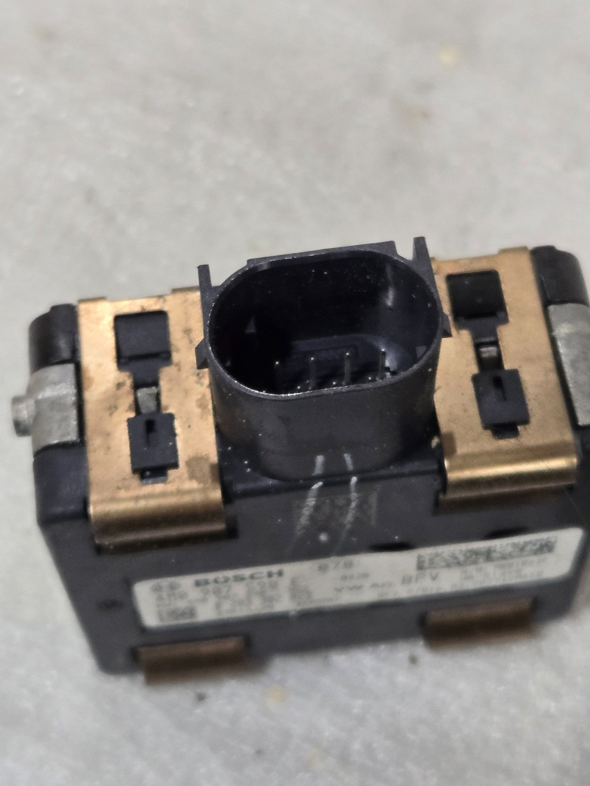 2016-2022 Bentley Bentayga Blind Spot Radar Sensor LH Left 4M0907590E OEM