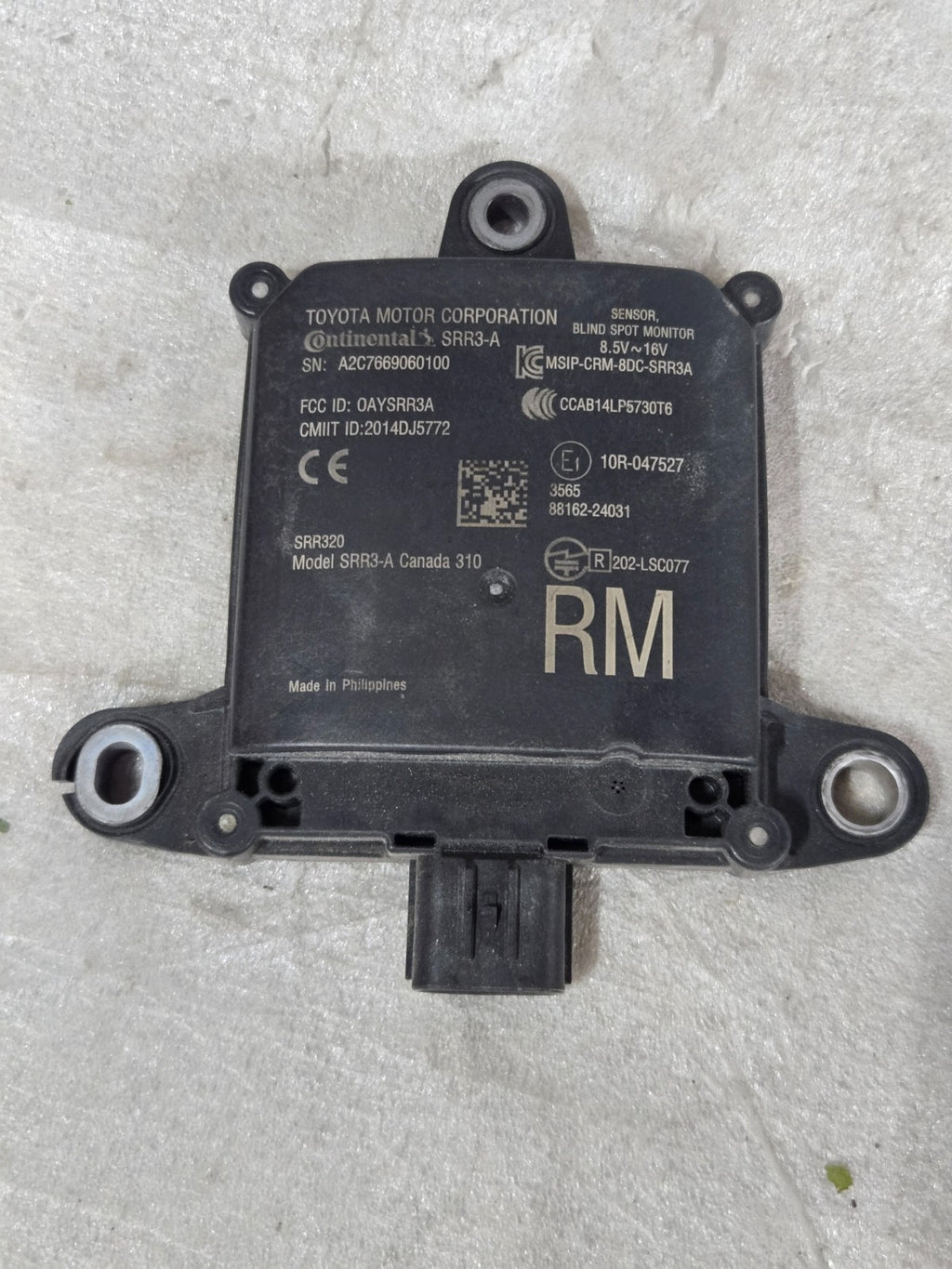 2019-2020 LEXUS RC300 RC350 RIGHT BLIND SPOT MONITOR SENSOR OEM 88162-24031