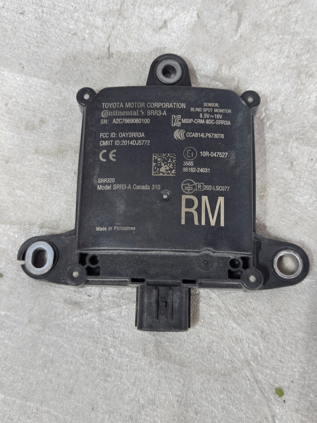 2019-2020 LEXUS RC300 RC350 RIGHT BLIND SPOT MONITOR SENSOR OEM 88162-24031