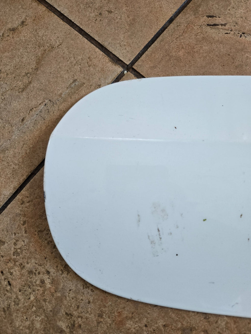 2016-2021 MERCEDES BENZ W213 A2137572100 Fuel Tank Flap OEM