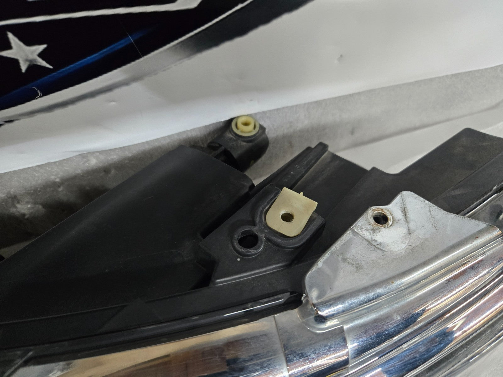 2015-2018 Lincoln MKC Headlight Xenon HID Left LH Driver OEM EJ7B-13006-A