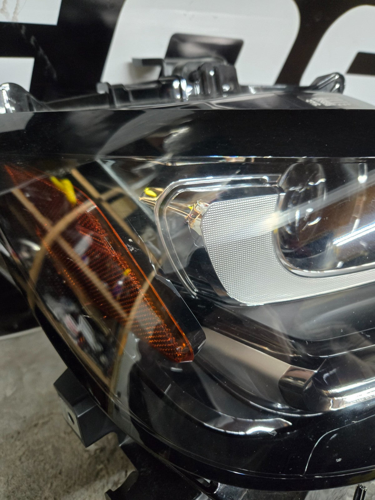 2024 2025 2026 MAZDA CX-90 Right RH Passenger Headlight Chrome Non-Adaptive OEM