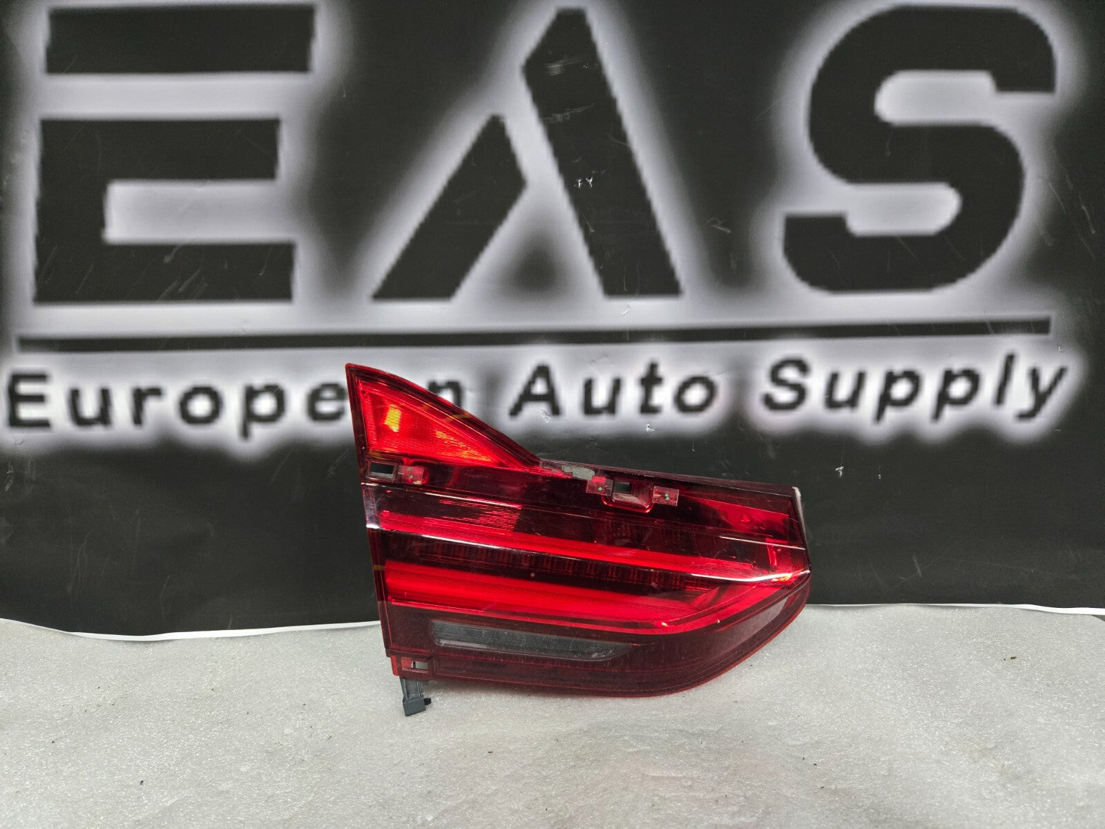 2016-2019 BMW G11 G12 740i 750i Rear Left LH Driver Side LED Inner Taillight OEM