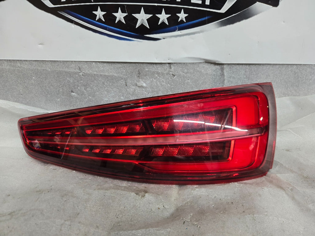 2016-2018 Audi Q3 Right RH Passenger Tail Light LED OEM 8U0945094AB *CHIP