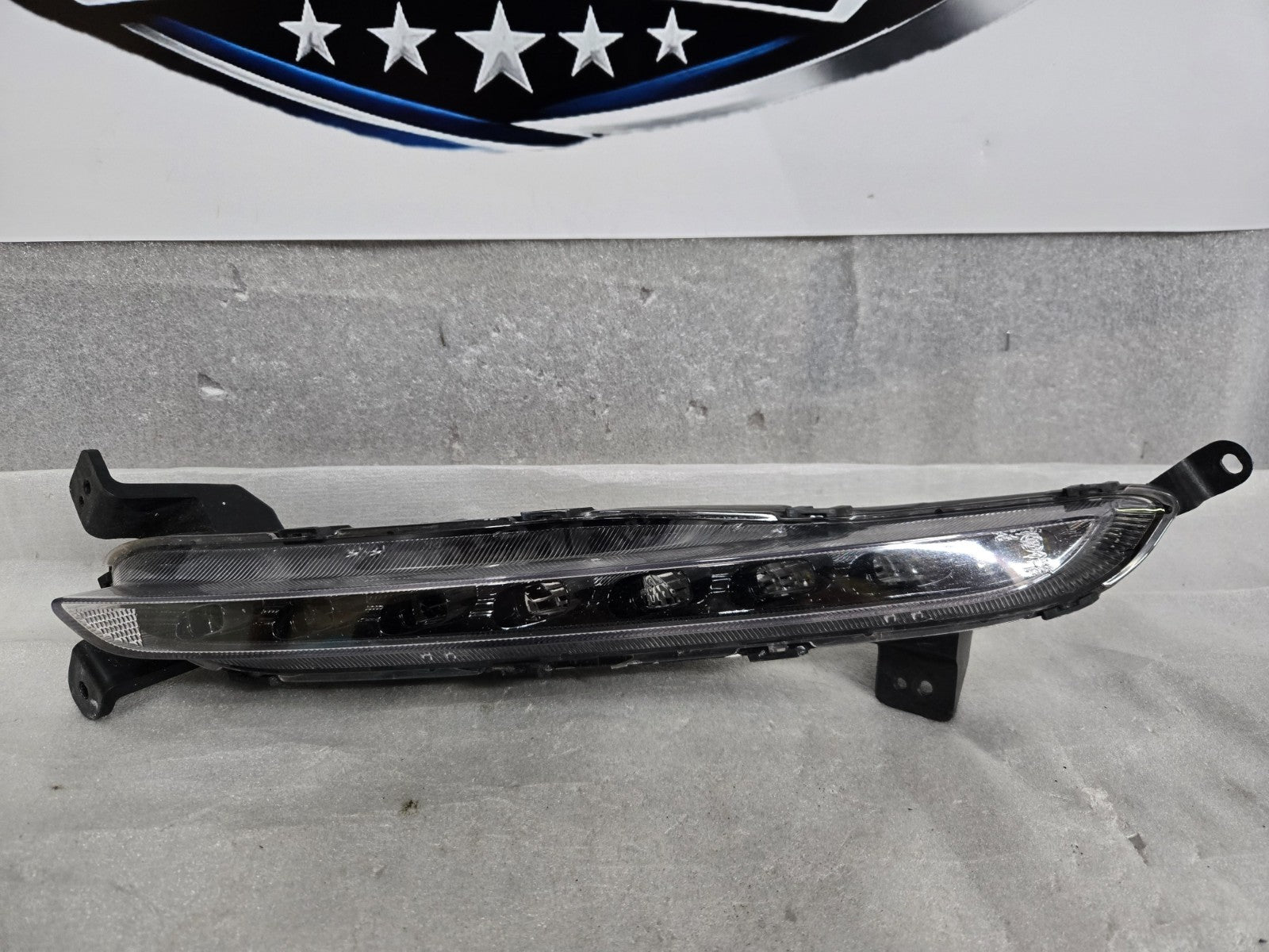 2016 2017 Hyundai Right RH Passenger Side Daytime Running Light LED OEM 92208-E6