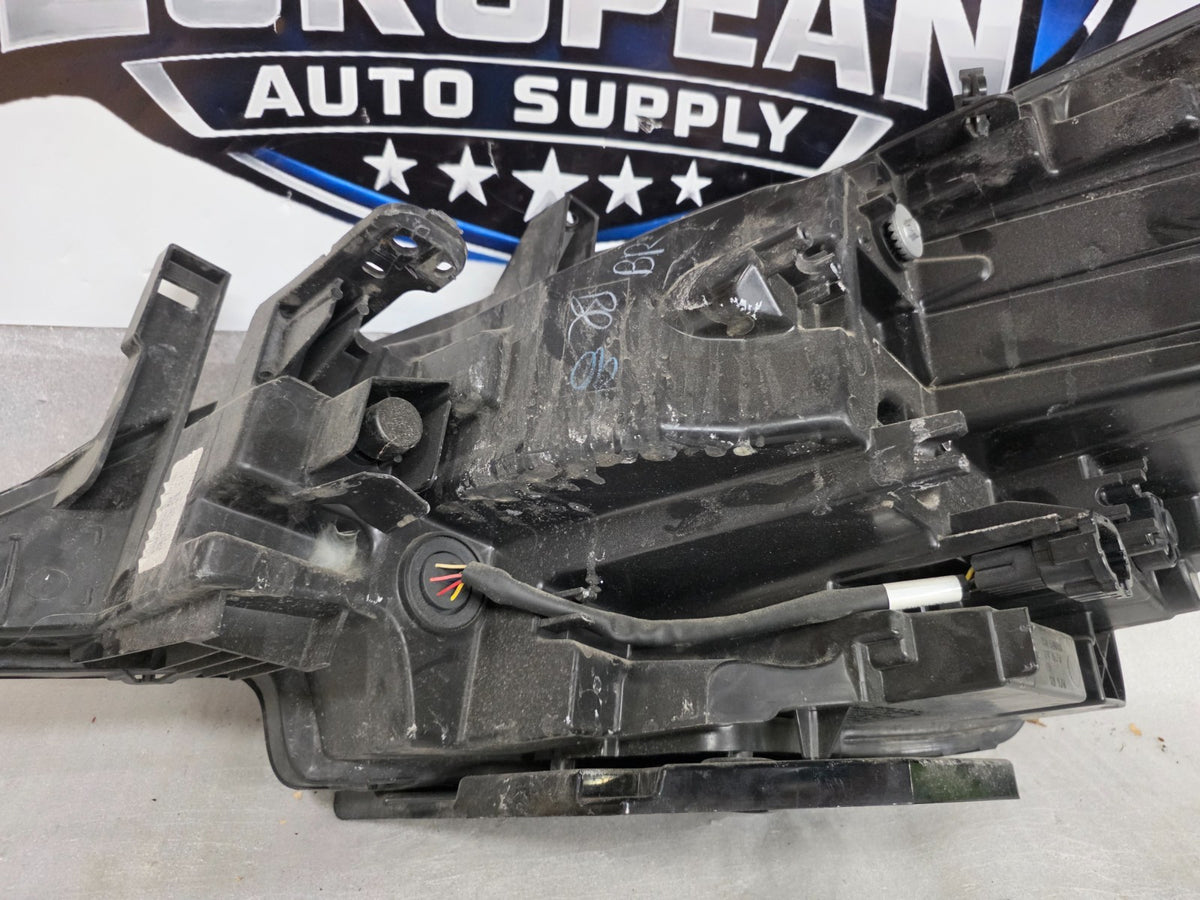 2019 2020 2021 Nissan Murano LED Headlight RH Right Passenger OEM 26010-9UF0D