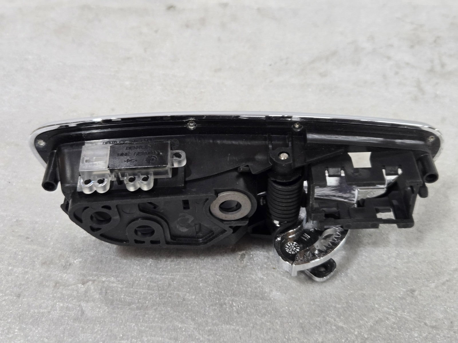 2019 Bentley Bentayga Left LH Rear Front Interior Release Handle 36A837019A OEM