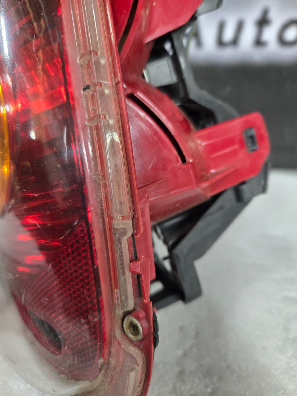 2008-2010 Mini Cooper S R56 R57 Rear Right Taillight Tail Lamp 63212757010 OEM