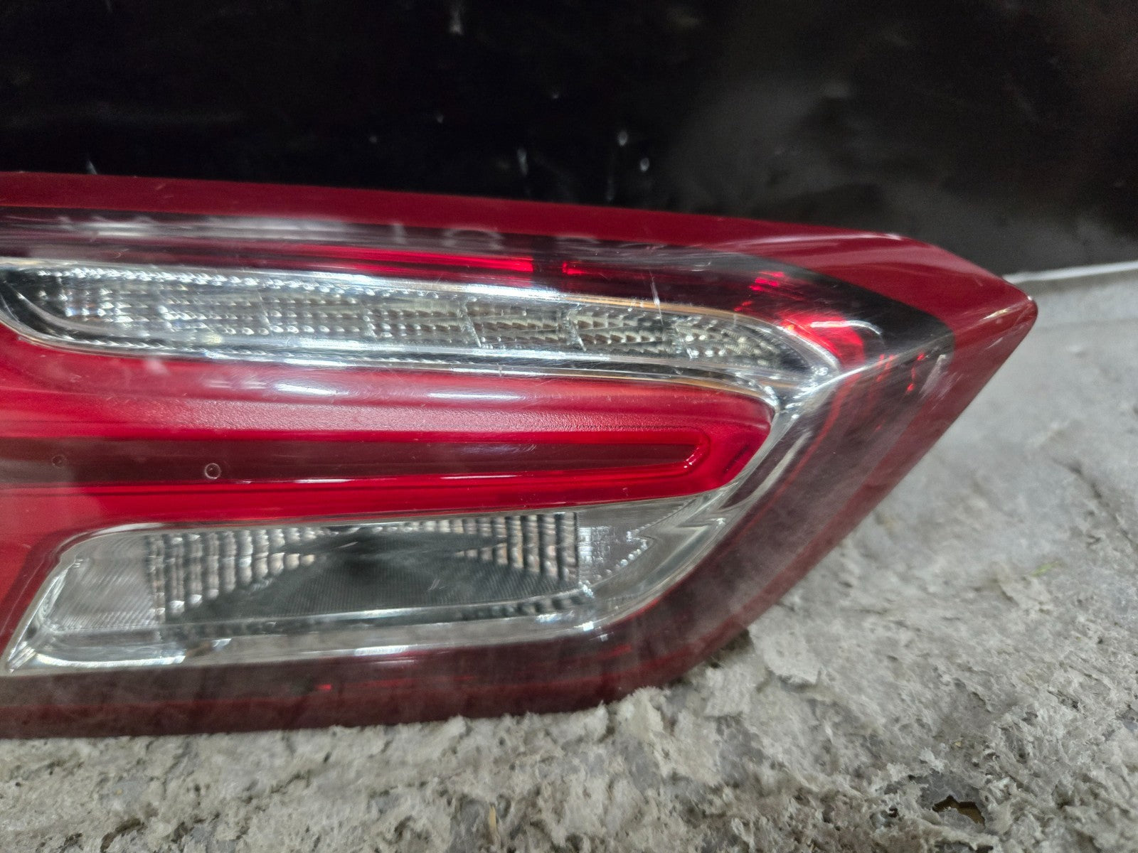 2019-2020 CHEVROLET MALIBU LEFT DRIVER SIDE INNER TAIL LAMP LIGHT OEM 84595946