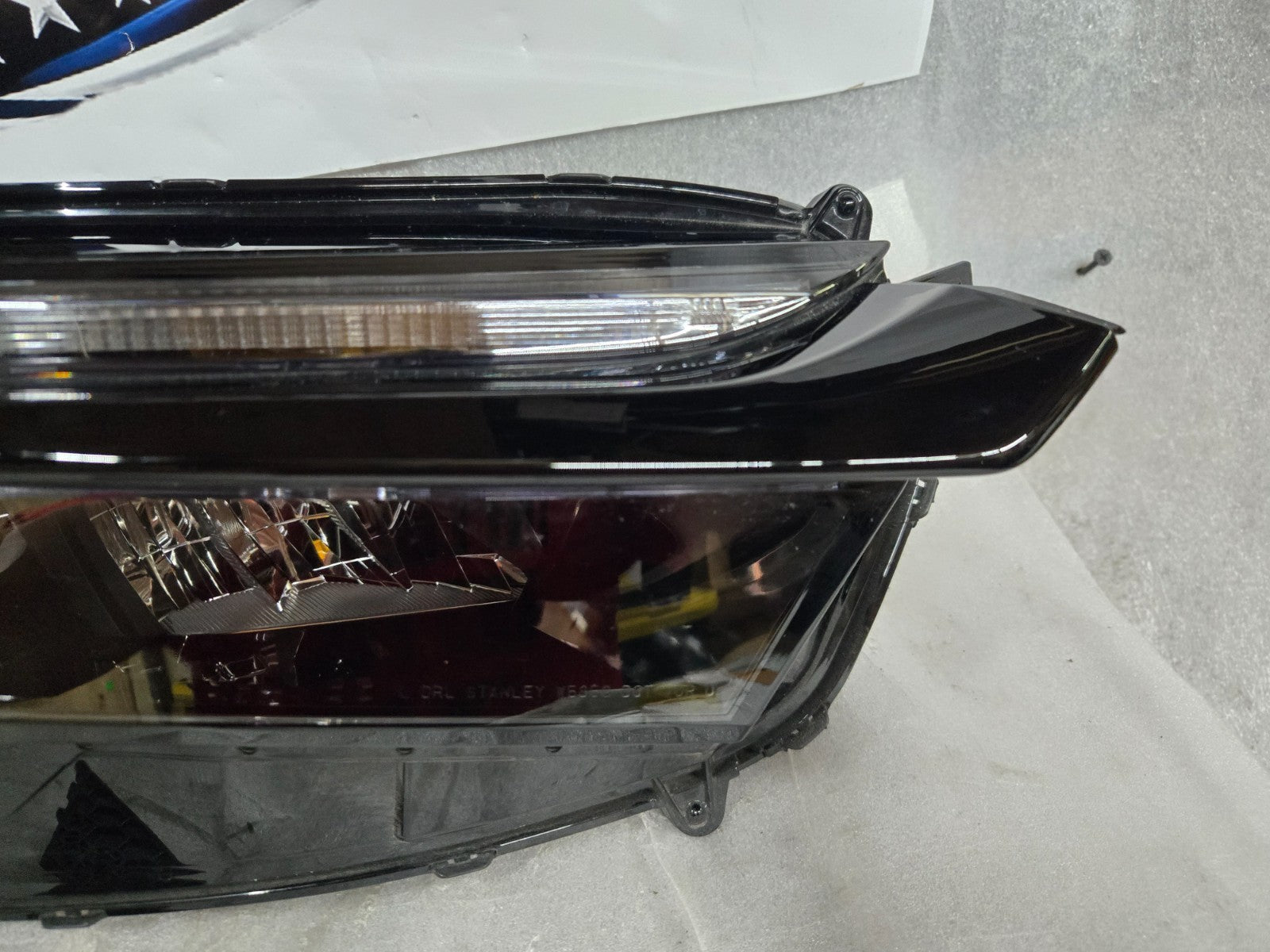 2023-2025 Honda CRV Headlight Right RH Passenger Side LED Headlight OEM *Black