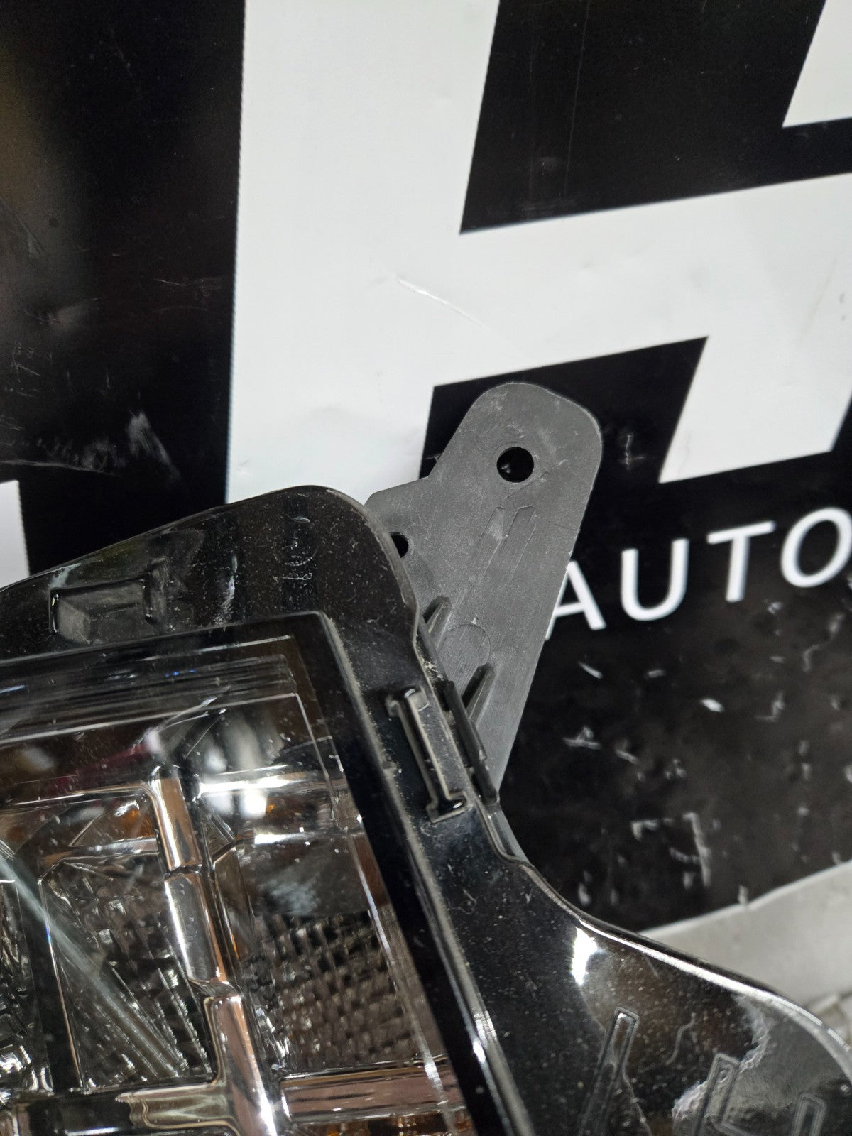 2015-2020 Cadillac Escalade LED Fog Light Left LH Driver Side OEM 19434108