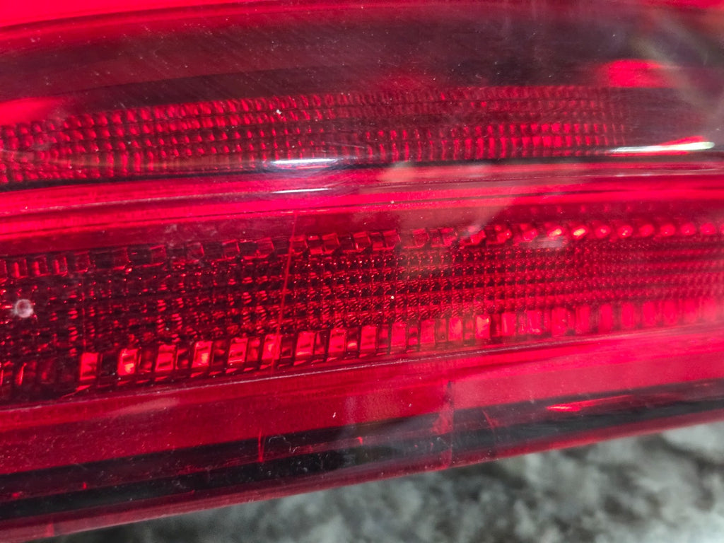 2019 - 2022 BMW X7 G07 REAR LEFT DRIVER SIDE OUTER TAILLIGHT LIGHT LAMP OEM L
