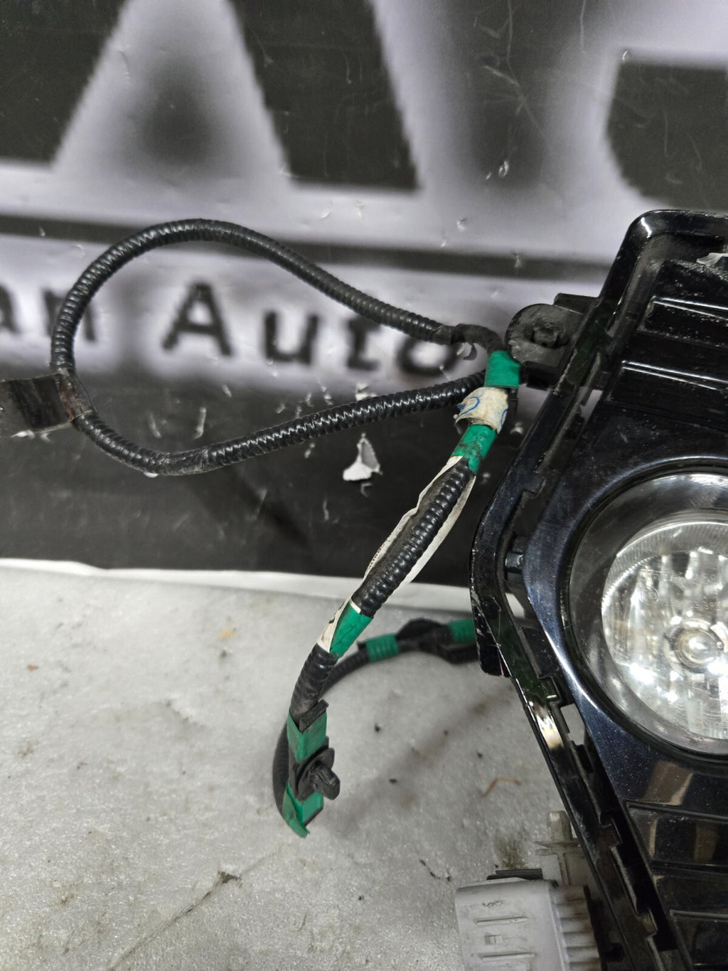 2019-2024 TOYOTA RAV 4 LEFT SIDE FOGLIGHT WITH COVER OEM 