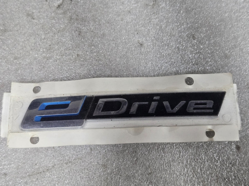 NEW BMW 5 G30 EDRIVE LOGO EMBLEM BADGE 51147463585 7463585 OEM