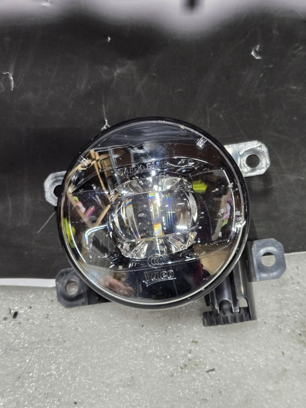 2017-2020 MASERATI LEVANTE RIGHT/LEFT SIDE LED OEM FOG LIGHT 670033497